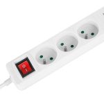 Rebel Przedłużacz Sieciowy 3 Gniazda + 2 Usb Z Wyłącznikiem 5M (LECURZ32025)